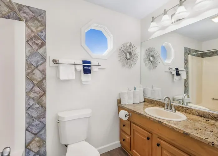 Holiday home Entire Duplex Walk To Private Pool Large Deck Gulf Shores