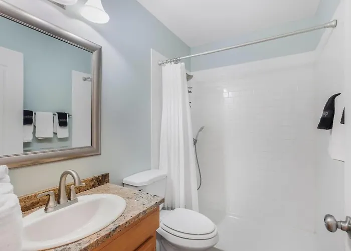 Entire Duplex Walk To Private Pool Large Deck Gulf Shores